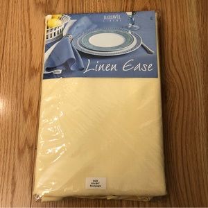 Bardwil Yellow Tablecloth NEW Square Linen Ease Polyester Kitchen Dining